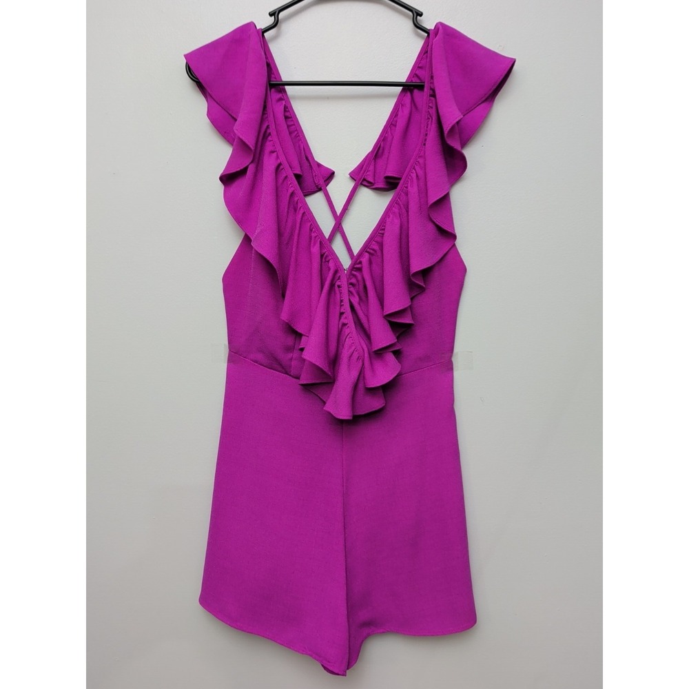 DR2 Impressions‎ Sitting Pretty In Soho Romper Sz M Vneck Ruffles Flirty